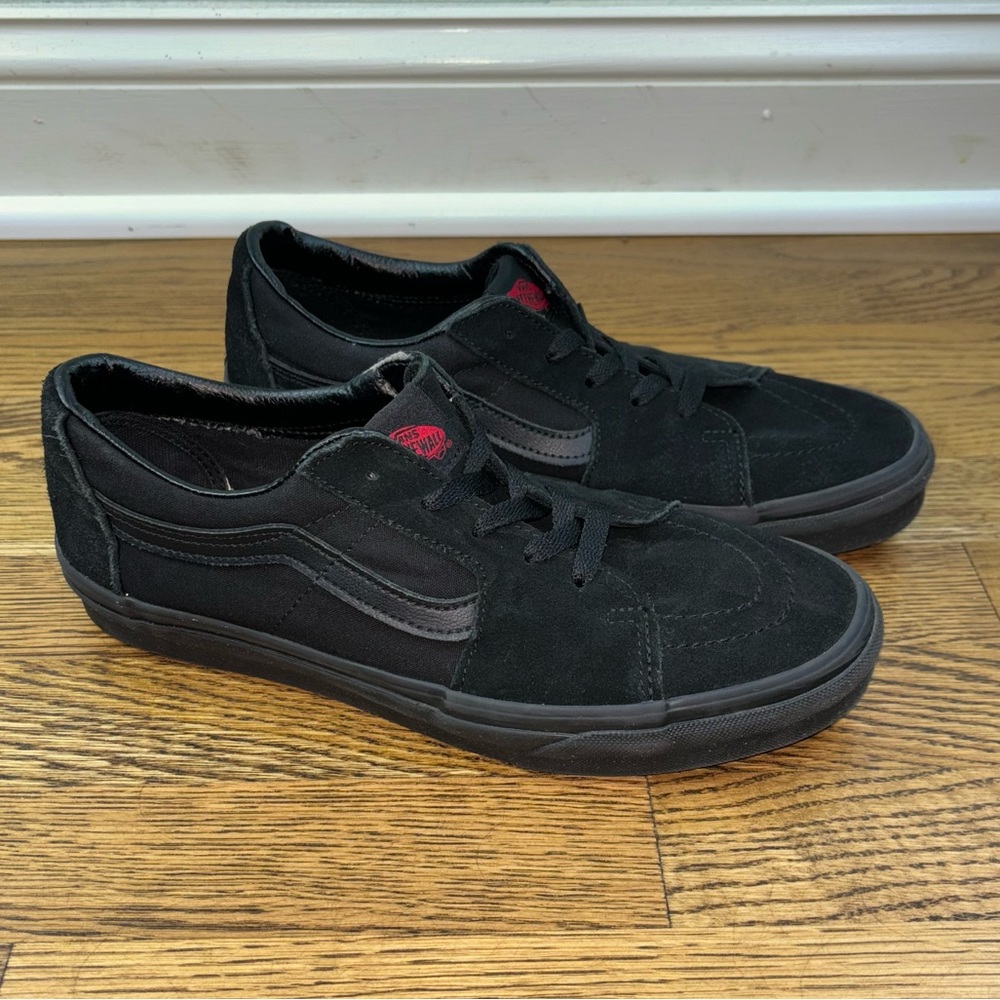 Vans Old Skool Low-Top Black Suede Mens Size 9.5 Womens Size 11